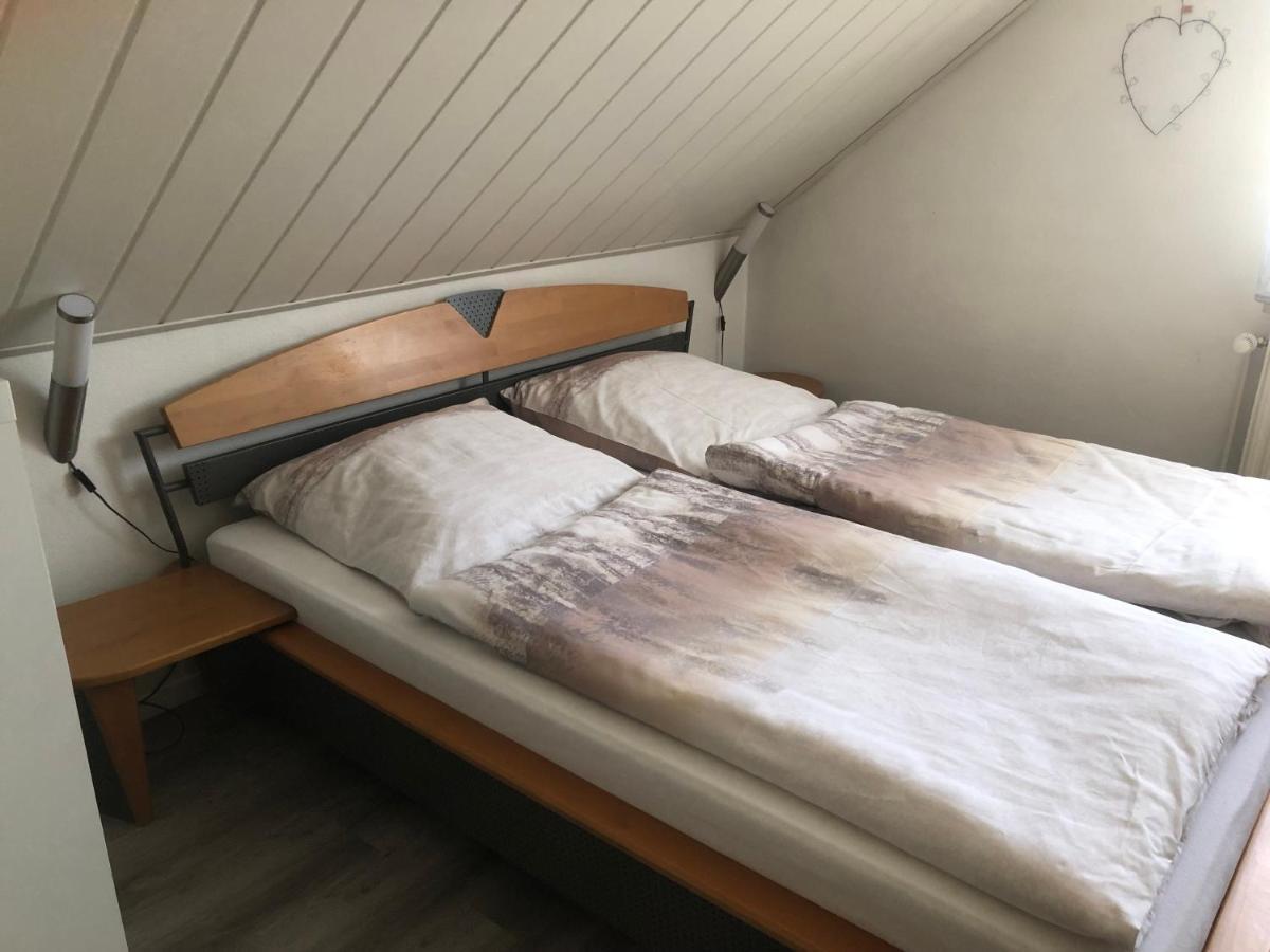 Ferienwohnung Viezens Neustadt am Rubenberge Ngoại thất bức ảnh